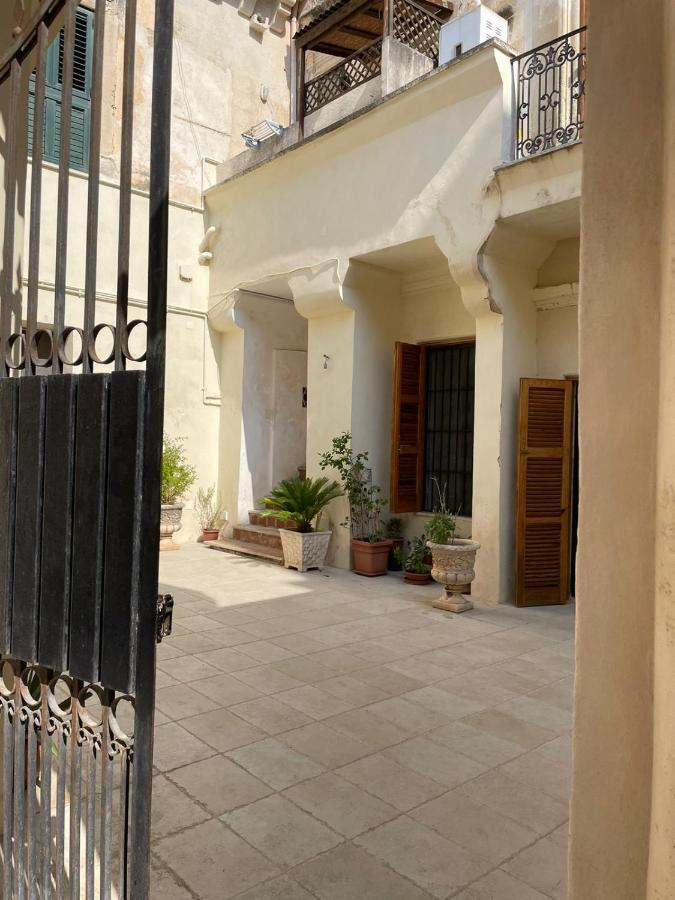 Casetta Zia Tetti Lecce Exteriör bild